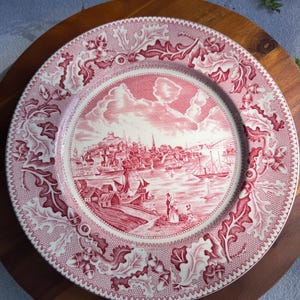 Vintage 10" Johnson Brothers Historic America View of Boston Pink Red Transferware Dinner Plate