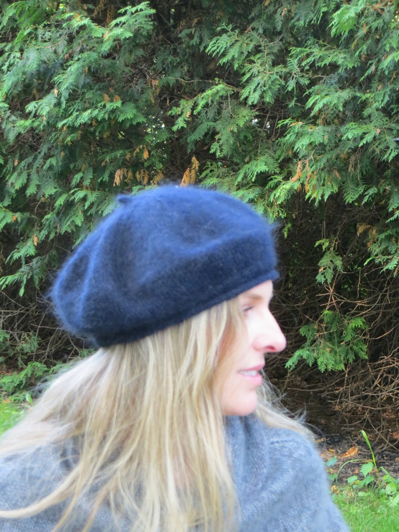 CASHMERE BERET Tam navy cashmere mohair silk