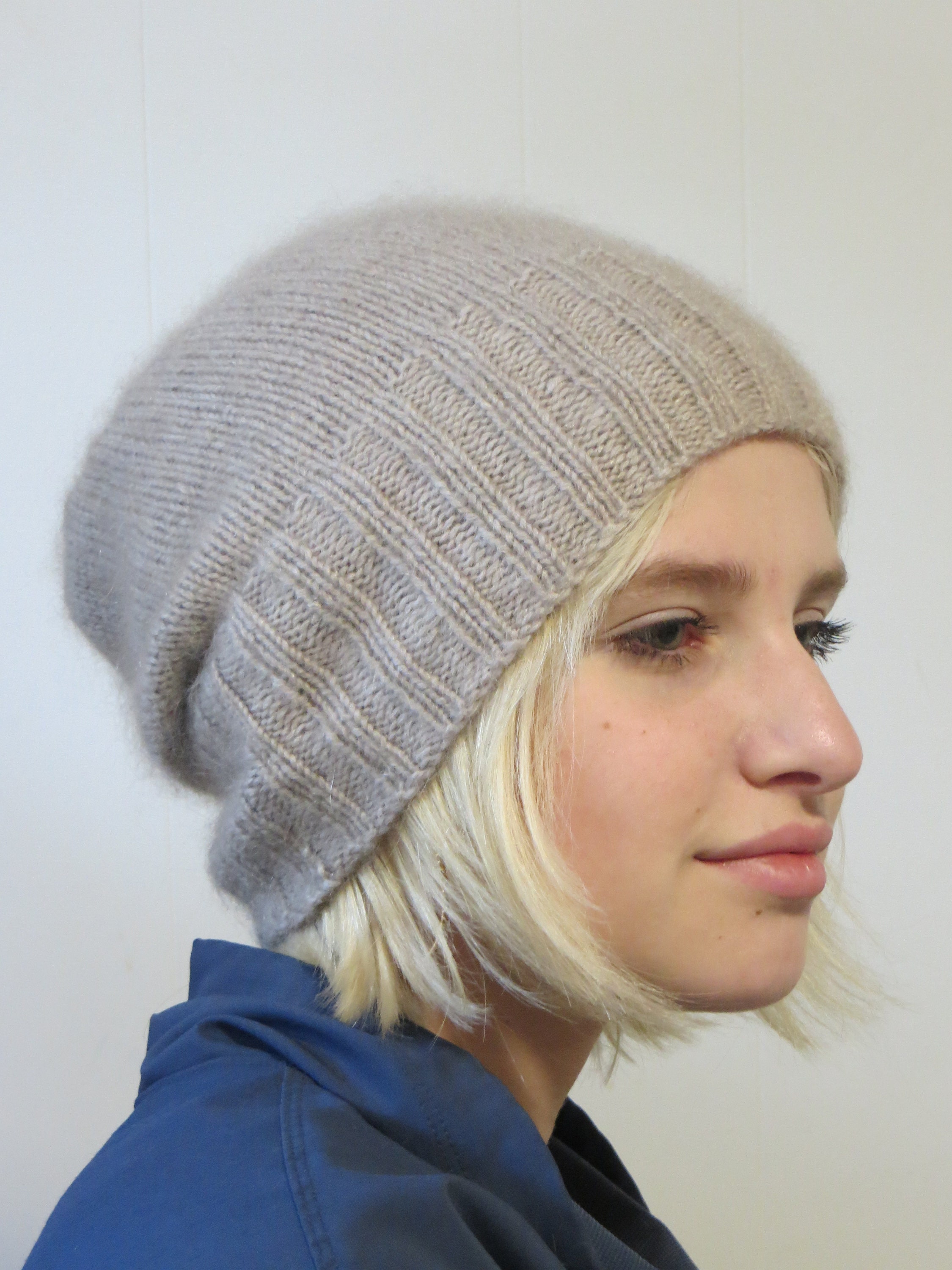 CASHMERE SLOUCHY TUQUE Beanie Camel Tan 