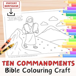 Peut inclure: Coloriage en noir et blanc représentant une scène biblique avec une figure tenant des tablettes, des montagnes et des nuages. Le texte indique "TEN COMMANDMENTS Bible Colouring Craft" et "INSTANT DOWNLOAD". Comprend des crayons et des crayons de couleur.