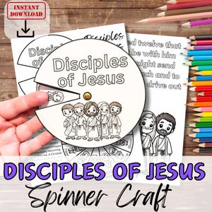 Puede incluir: Un modelo de artesanía de spinner imprimible en blanco y negro con los discípulos de Jesús. El spinner incluye un círculo con los nombres de los discípulos y un círculo separado con ilustraciones de los discípulos. El texto "Disciples of Jesus Spinner Craft" está impreso debajo del spinner.