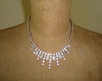 Beautiful Rhinestone Necklace & Matching Earrings