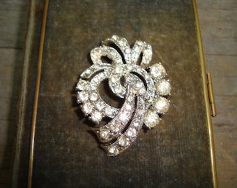 Vintage Art Deco Brooch