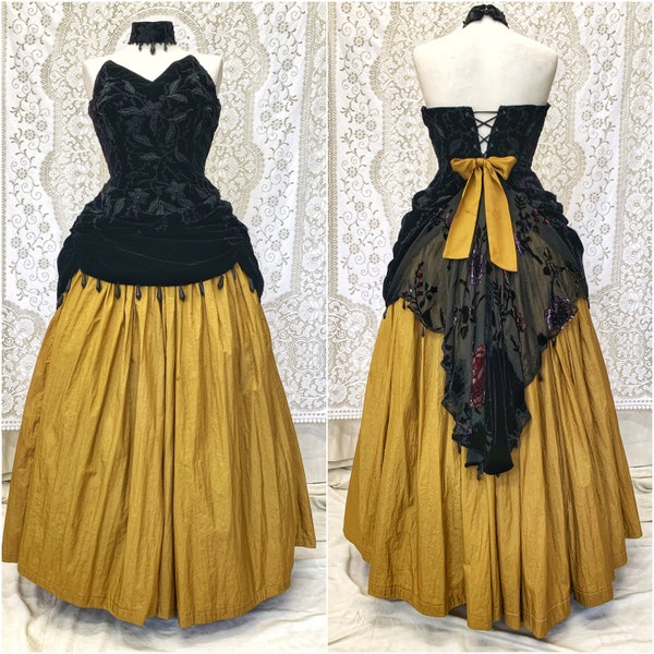 Gothic Ballgown / Bespoke / Custom made wedding gown / 1950's / Victorian / Steampunk / Fairytale / Vintage / Dark Academia / Corset Bustle