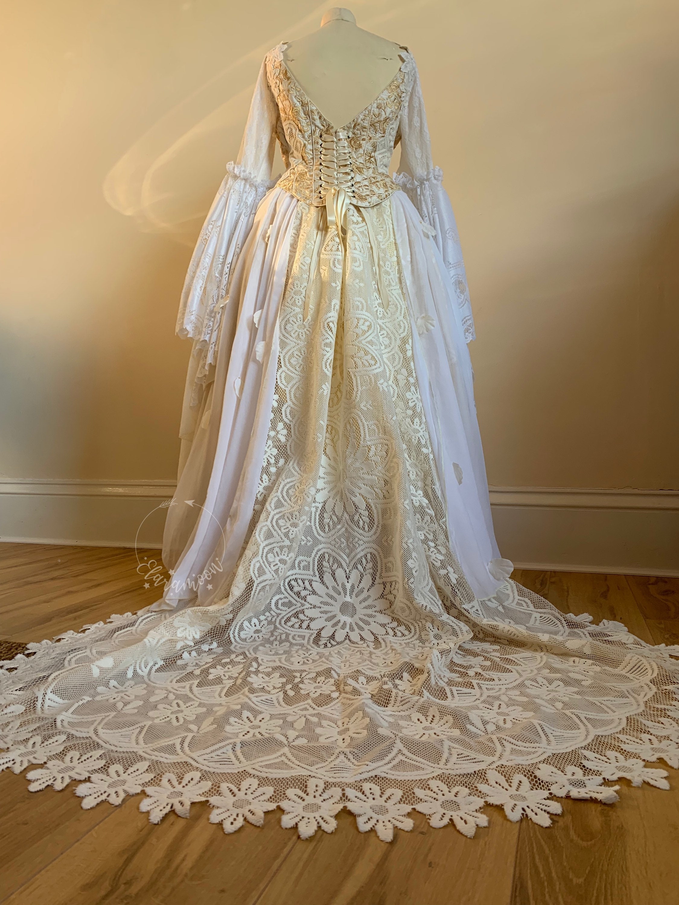 White Floral Fantasy Floral Lace Corset Wedding Dress, Alternative