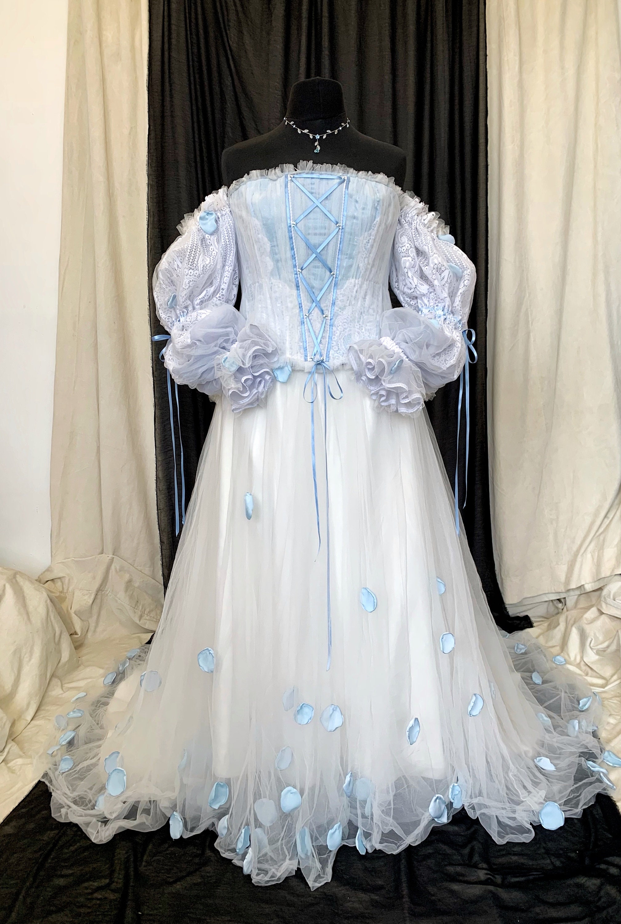 Fairy Wedding Dress / Custom Made Gown / Cottagecore / Fairycore / Handfasting / Fairytale / Vintage Lace / Renaissance Fairy Wedding Dress / Custom Made Gown / Cottagecore / Fairycore / Handfasting / Fairytale / Vintage Lace / Renaissance