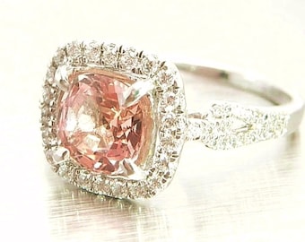 14Kt solid white gold - 3.00 carat Padparadscha Peach Sapphire - 0.44 carat  diamond Halo Engagement Ring