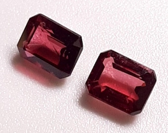 TOP PAIR of Red Spinel  1.08 carats total - VVS Red gemstone from Tanzania