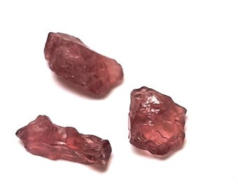 SPINEL ROUGH.  Beautiful mainly Pink to Red hue crystals from Luc Yen Vietnam. 100% Unheated & untreated 22.95 carats. Will cut gems