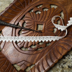 English Lace - (LENG58EDG110)  5/8&quot; Edging