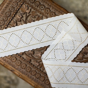 Swiss Embroidery Insertion - (LSEINS249AF) Ecru on White