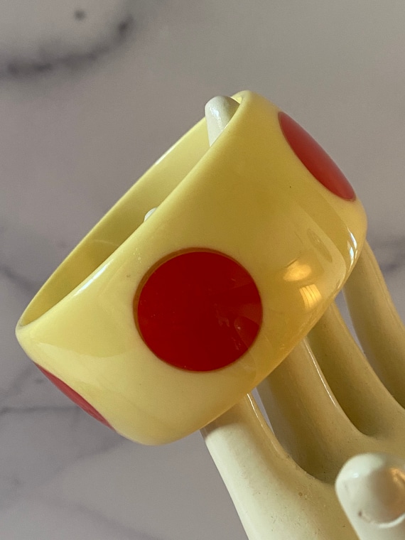 Beautiful Cream Corn with Cherry Red Dots Bakelite