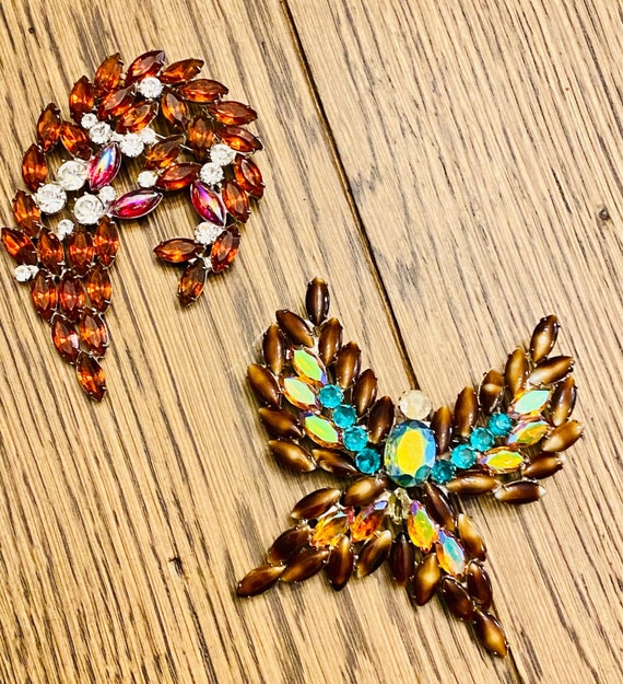 UnSigned Fabulous Giant Butterfly Brooch - image 3