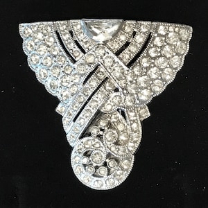 Fabulous Vintage Art Deco Ledo Polcini  Dress Clip