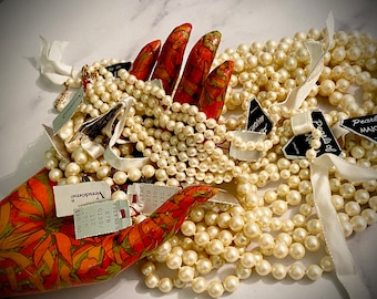 Vendome New Old Stock NWT Vintage Pearl Necklaces Made In Spain Majorca Simulated Pearls