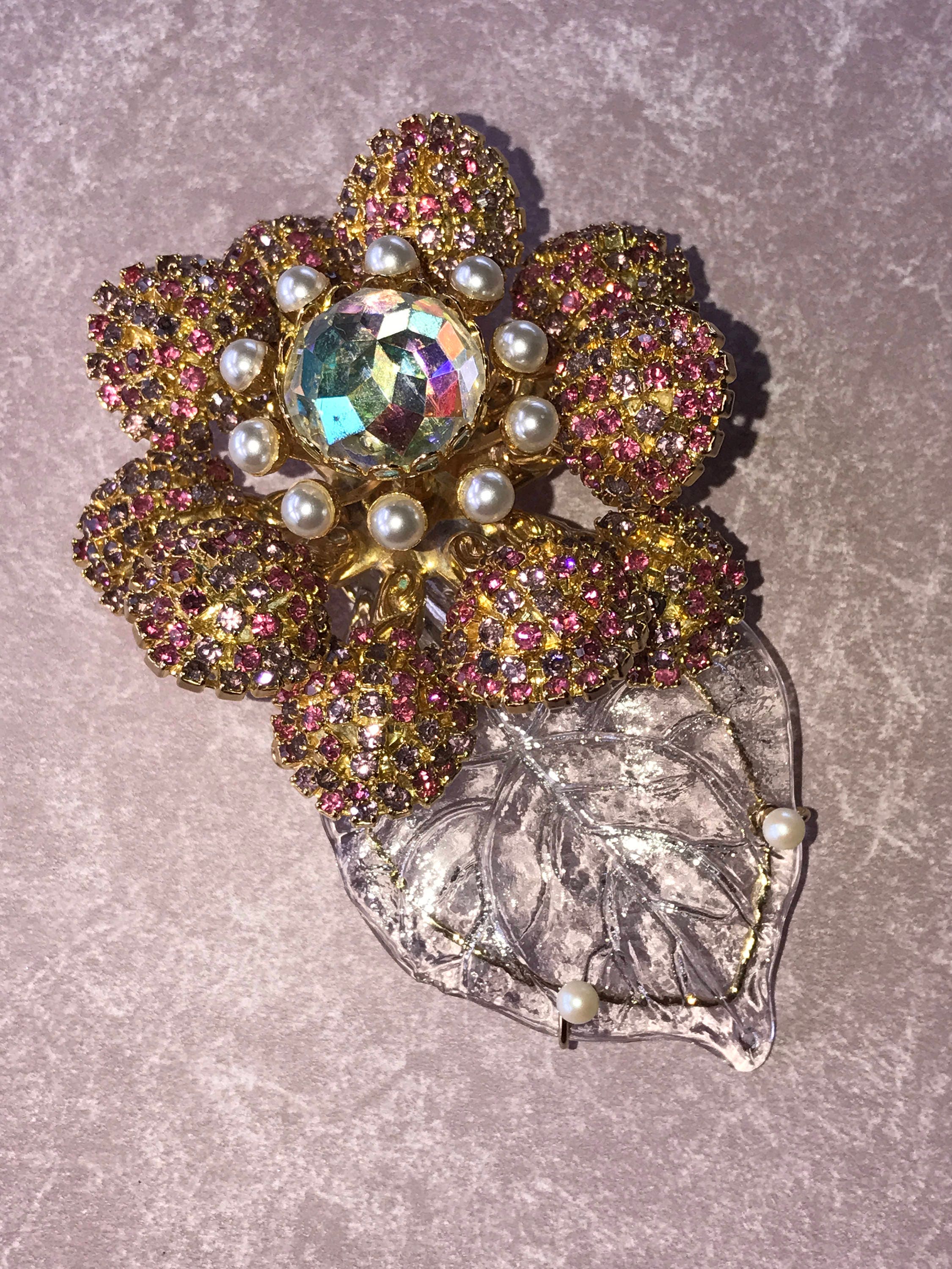 Lawrence VRBA Amazing Dimensional Flower Brooch