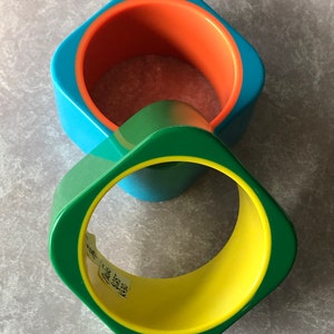 Big and Bold color 2 tone wide chunky square plastic mod bangle bracelet - Yellow and Green