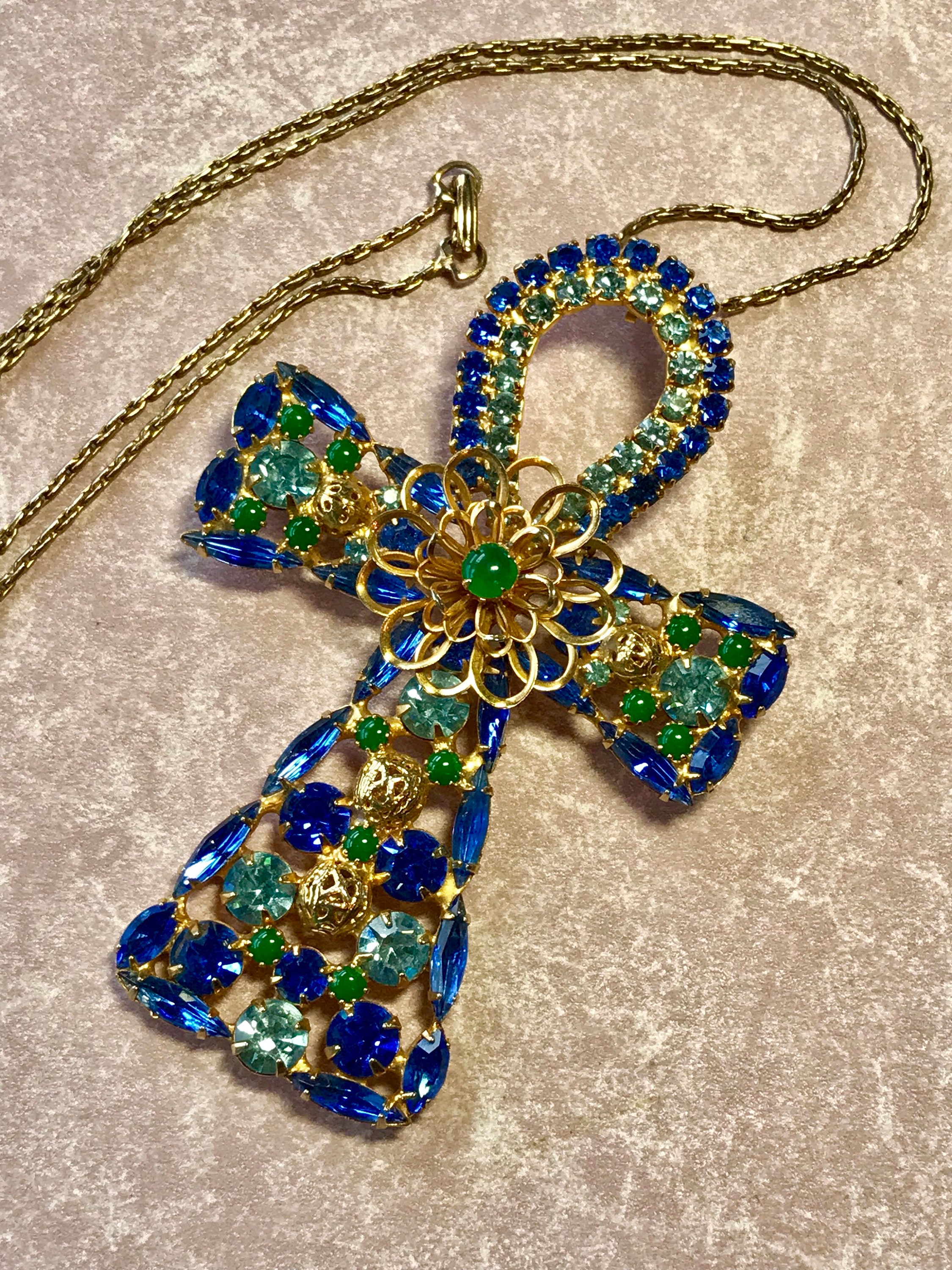 Alexis kirk hotsell necklace