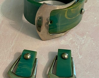 Bakelite Buckle Bracelet and Matching Buckle earrings, Very Vintage Green Swirl