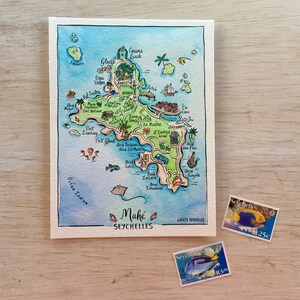 Postal ilustrada con mapa en acuarela pintado a mano de Mahé, Seychelles