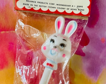 Vintage Baby Rattle, Bunny Rattle, Vintage Bunny Rabbit, Rabbit Rattle, Easter Toy, Easter Rattle, Kitschy