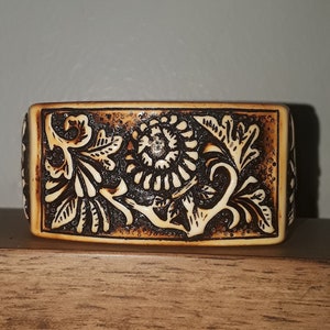 Gorgeous Vintage Wide Chunky  Acrylic Resin Lucite Floral Square Bangle Bracelet