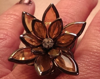 Lovely Big Vintage  Metal Golden Amber Flower Adjustable  Ring