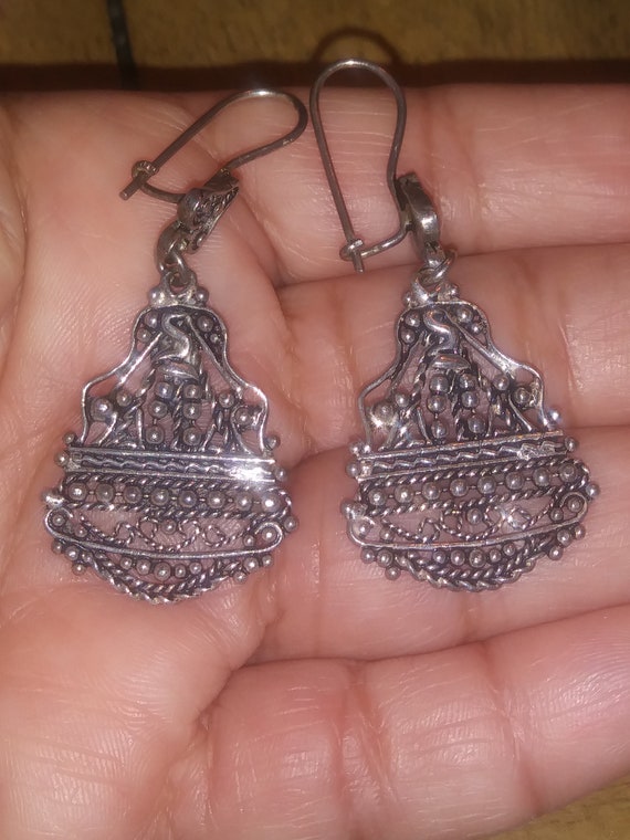 Beautiful Vintage Sterling Silver Intricate Dangle