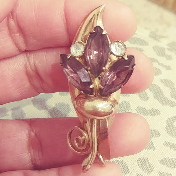 Gorgeous Collectors Early Walter Lampl Goldfilled Prong Set Faceted Amethyst Flower Brooch