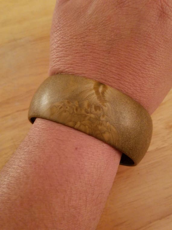 Vintage Brown Resin Bangle Bracelet