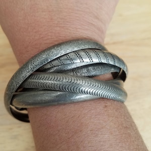 Vintage Dark Silvertone Gunmetal Intertwined Bangle Bracelets