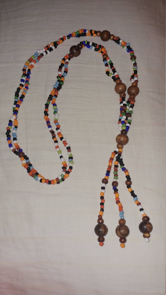 Gorgeous Vintage Colorful Glass Beads And Wood Tas