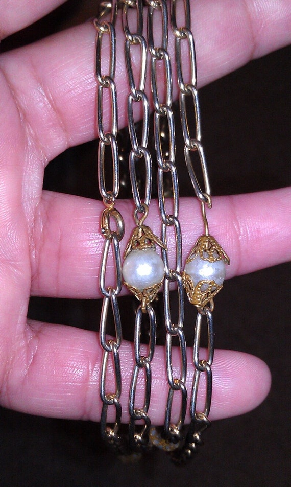 Vintage Long Silvertone Faux Pearl Necklace - image 4