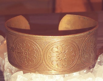 Vintage Genuine  Solid Copper Stamped Flower Cuff Bracelet