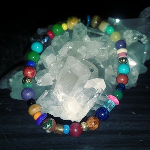 Beautiful Vintage Colorful Beaded Gemstone Stretch Bracelet