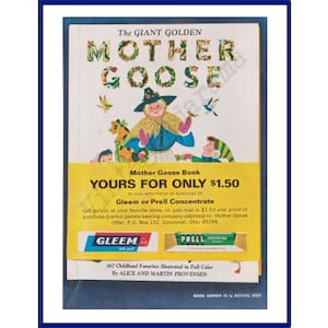 Puede incluir: Portada de libro vintage de "The Giant Golden Mother Goose". La portada presenta una ilustración caprichosa de Mamá Oca con abrigo y sombrero azules, rodeada de pájaros y niños. El libro se anuncia por 1,50 $.
