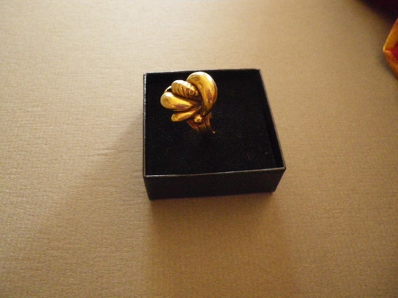 Unique 18K Gold Snake Ring - image 3