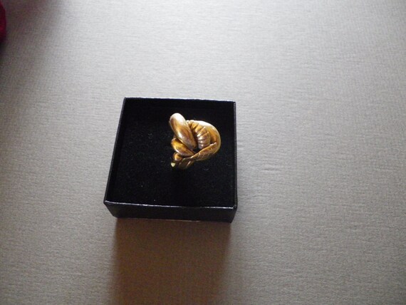 Unique 18K Gold Snake Ring - image 4