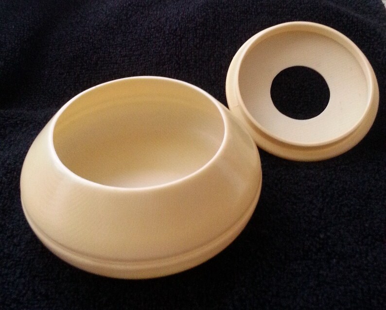 Pyralin Design Celluloid, Pyralin, French Ivory, Hair Receiver Form the Early Years of ...