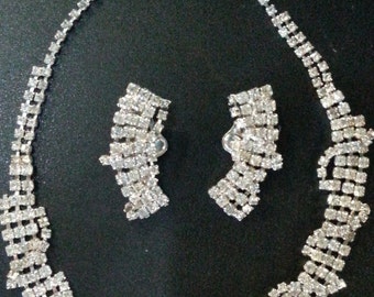 Halskette, Strass Halskette mit Clip auf Ohrringe aus den 1950er Jahren - 1960