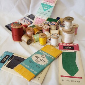 Vintage Nähen Begriffe - Holzspulen, Rick-Rack, Bias Tape, Naht Bindung