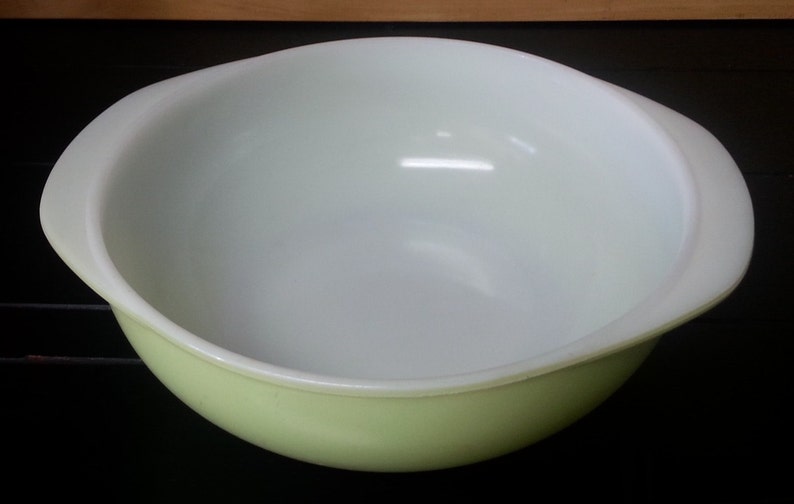Pyrex 024 Lime Green Two Quart Baking Bowl, Dish - Etsy