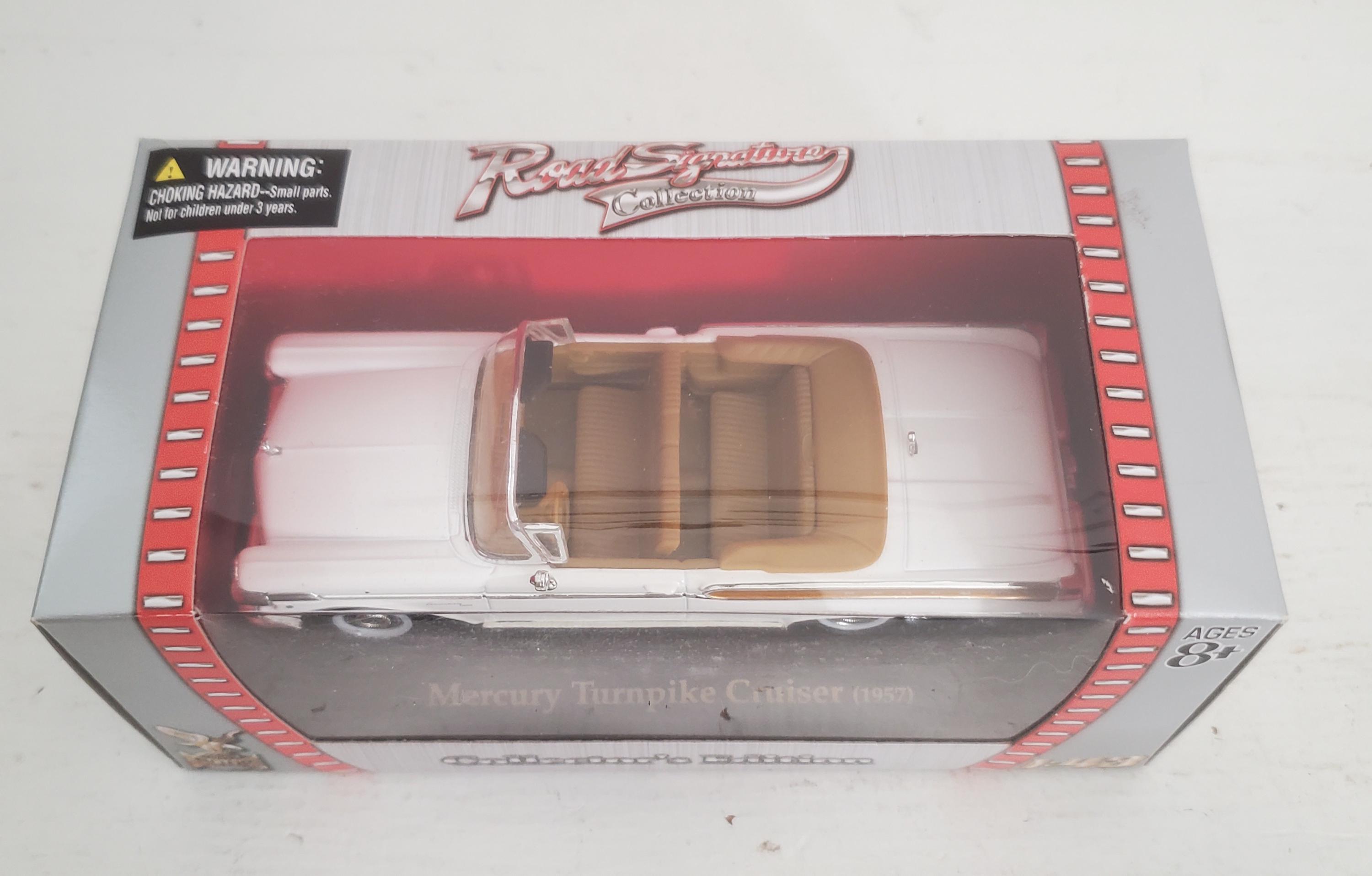 1957 Die Cast Mercury Turnpike Cruiser Convertible Automobile 1:43