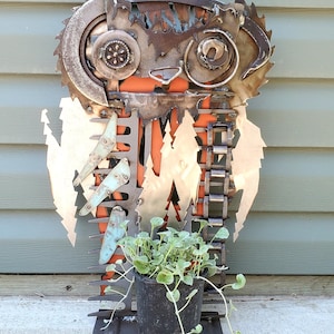 Owl Garden Art Sculpture Sculpture Reclaimed Metal Handmade Rustic Farmhouse Decor Unique Gift Seld Standing Table Top