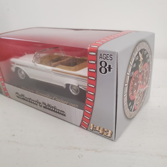 1957 Die Cast Mercury Turnpike Cruiser Convertible Automobile 1:43