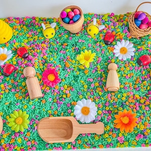 Flower Sensory Bin, Spring Sensory, Taste Safe, Montessori