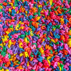 Pasta con letras del arcoíris, relleno para recipientes sensoriales, pasta de colores, juego sensorial con letras, relleno para recipientes sensoriales brillantes, sabor seguro, Montessori
