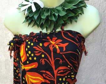 Sarong floral hawaïen / Pareu. Tenue de plage, cadeau, luau sarong.