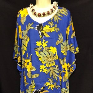 Hawaiian Floral Poncho, Top/Dress. ONE SIZE FITS All.