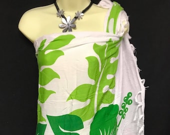 Sarong floral hawaïen / Pareu. Tenue de plage, cadeau, luau sarong.